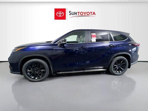 2025 Toyota Highlander LE