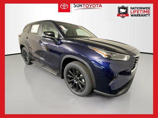 2025 Toyota Highlander LE