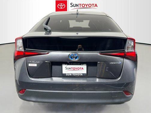 2019 Toyota Prius LE