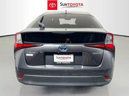 2019 Toyota Prius LE