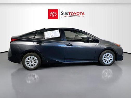 2019 Toyota Prius LE