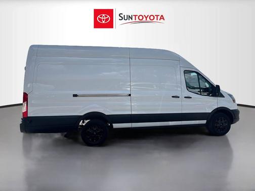 OXFORD WHITE 2024 Ford Transit-250 Base