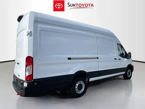 OXFORD WHITE 2024 Ford Transit-250 Base