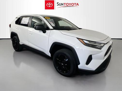 Ice Cap 2023 Toyota RAV4 LE