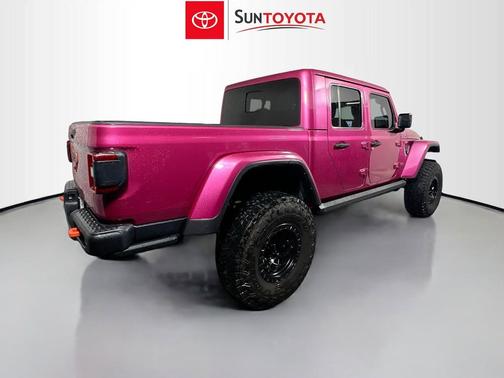 Tuscadero Pearlcoat 2024 Jeep Gladiator Mojave X