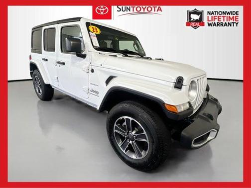 2023 Jeep Wrangler 4-Door Sahara 4x4