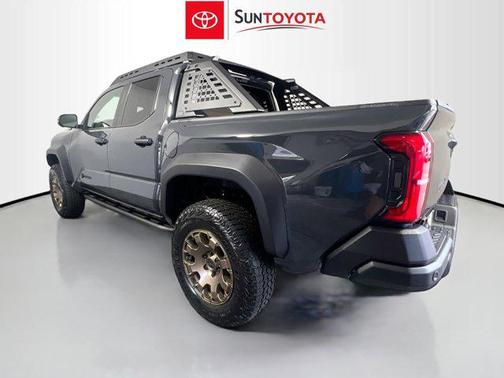2025 Toyota Tacoma Hybrid Trailhunter