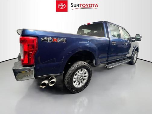 BLUE JEANS METALLIC 2019 Ford F-250 XL