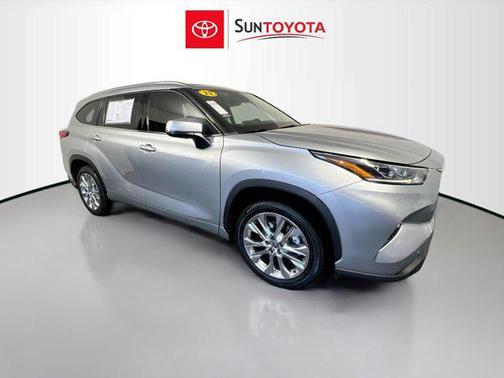 2022 Toyota Highlander Limited