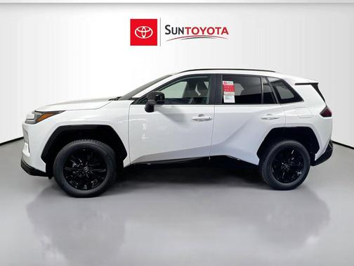 Ice Cap 2026 Toyota RAV4 SE