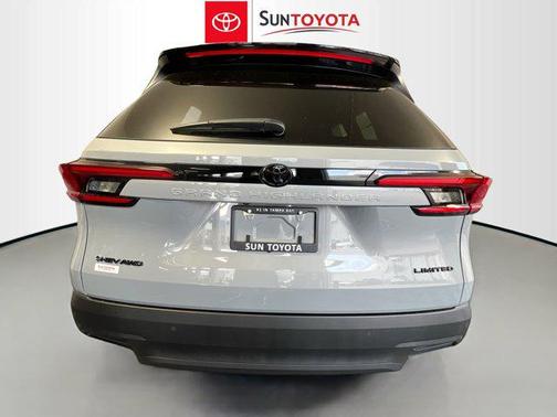 2025 Toyota Grand Highlander Hybrid Nightshade Edition