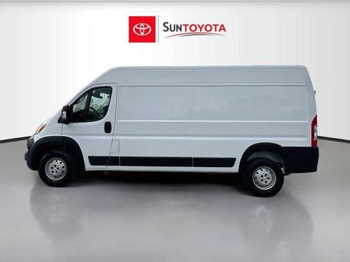 Bright White Clearcoat 2023 RAM ProMaster 2500 High Roof