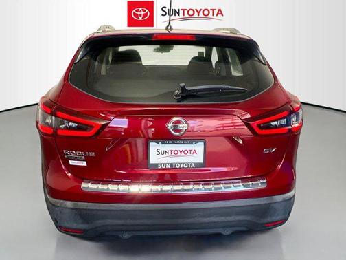 2021 Nissan Rogue Sport SV