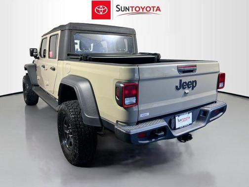 Gobi Clearcoat 2020 Jeep Gladiator Sport