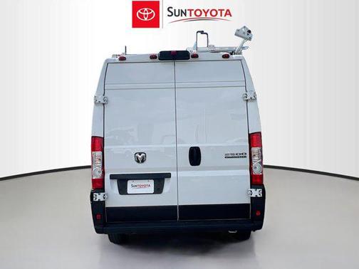 2024 RAM ProMaster 2500 Tradesman
