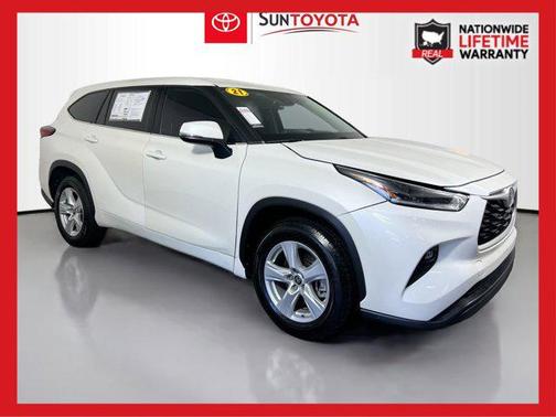 2021 Toyota Highlander LE
