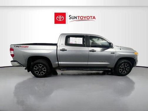 2017 Toyota Tundra SR5