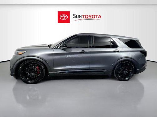 CARBONIZED GRAY METALLIC 2023 Ford Explorer ST