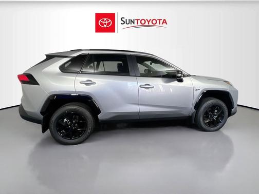 Silver Sky Metallic 2025 Toyota RAV4 XLE