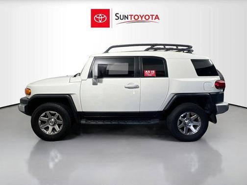 2014 Toyota FJ Cruiser Base