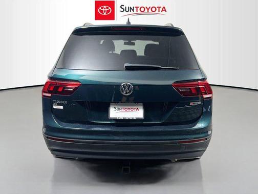 Moss Green 2019 Volkswagen Tiguan 2.0T SE 4MOTION