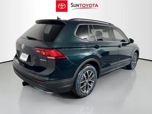 Moss Green 2019 Volkswagen Tiguan 2.0T SE 4MOTION