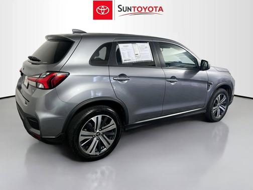 Mercury Gray Metallic 2024 Mitsubishi Outlander Sport SE