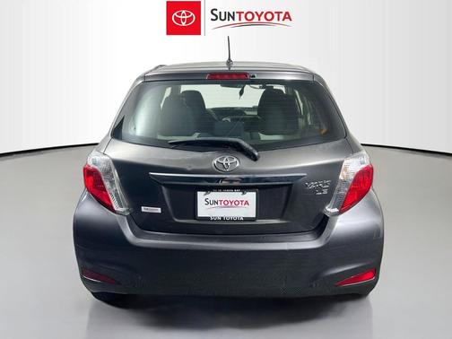 Magnetic Gray Metallic 2013 Toyota Yaris LE