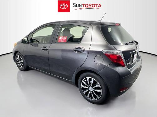 Magnetic Gray Metallic 2013 Toyota Yaris LE