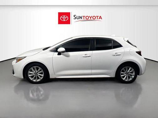 Ice Cap 2023 Toyota Corolla SE