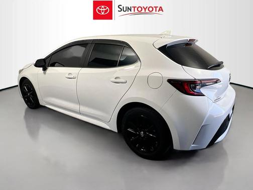 Ice Cap 2023 Toyota Corolla SE