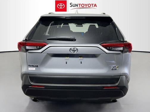 Silver Sky Metallic 2025 Toyota RAV4 Hybrid XLE