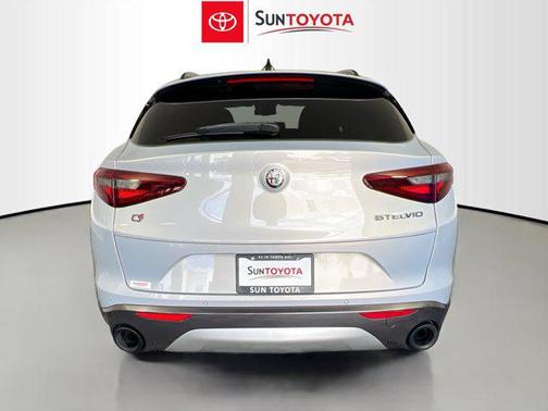 2022 Alfa Romeo Stelvio Ti
