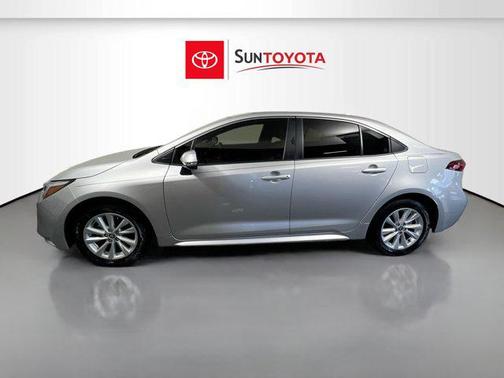 2024 Toyota Corolla Hybrid SE