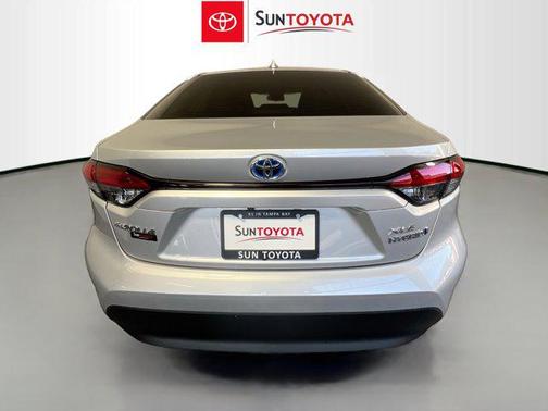 2024 Toyota Corolla Hybrid SE