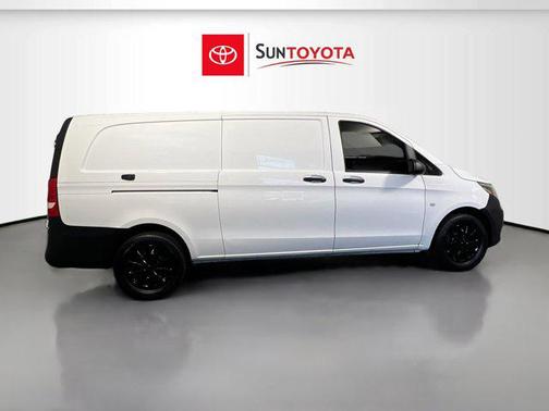 2023 Mercedes-Benz Metris Base