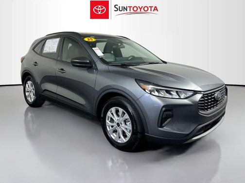 CARBONIZED GRAY METALLIC 2025 Ford Escape Active