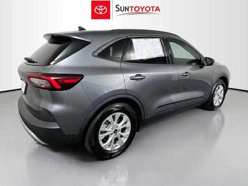 CARBONIZED GRAY METALLIC 2025 Ford Escape Active
