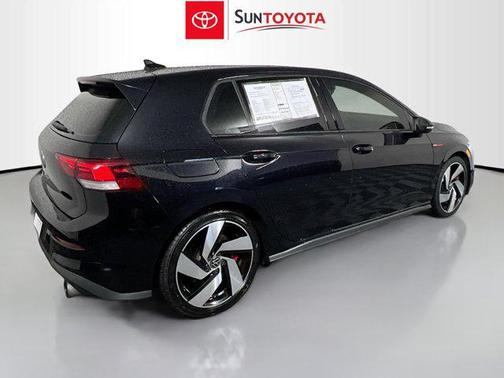 2022 Volkswagen Golf GTI 2.0T S DSG