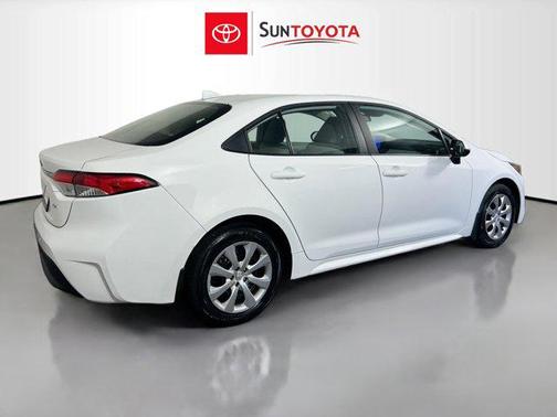 Ice Cap 2026 Toyota Corolla LE