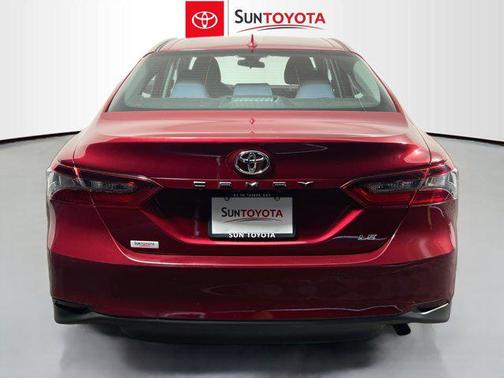 Ruby Flare Pearl 2021 Toyota Camry LE