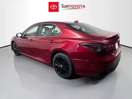 Ruby Flare Pearl 2021 Toyota Camry LE