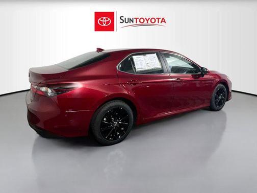 Ruby Flare Pearl 2021 Toyota Camry LE