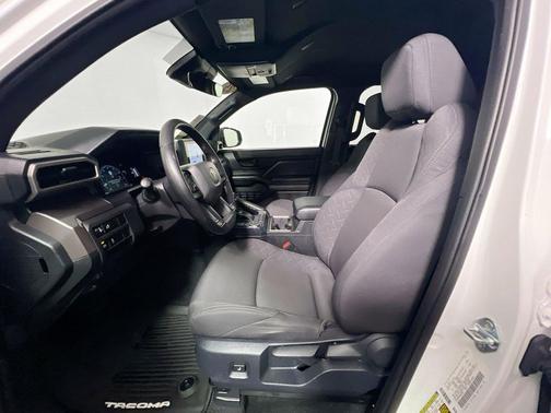 Ice Cap 2025 Toyota Tacoma SR5