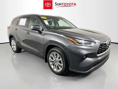 2022 Toyota Highlander Hybrid Limited