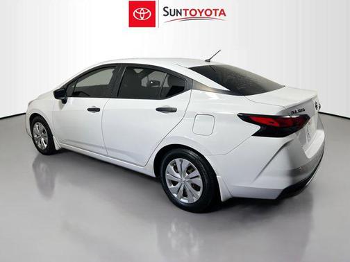 2020 Nissan Versa 1.6 S