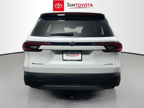Wind Chill Pearl 2025 Toyota Grand Highlander Limited