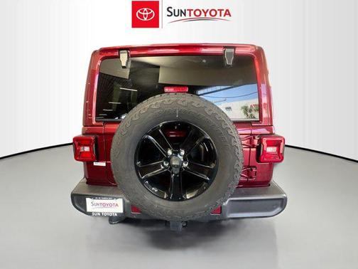 2021 Jeep Wrangler Unlimited Sahara