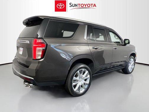 2021 Chevrolet Tahoe 4WD High Country