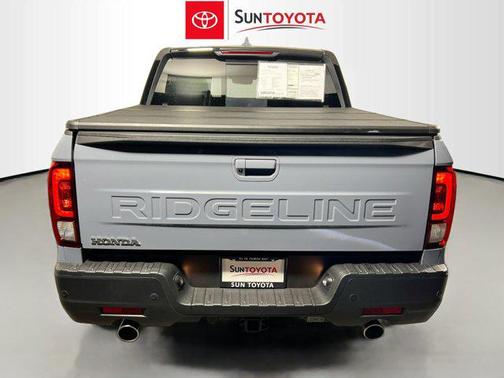 2024 Honda Ridgeline Black